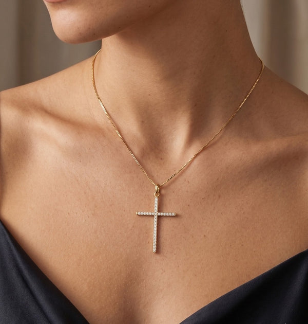 Pingente Cruz Cravejada em Ouro 18k maior