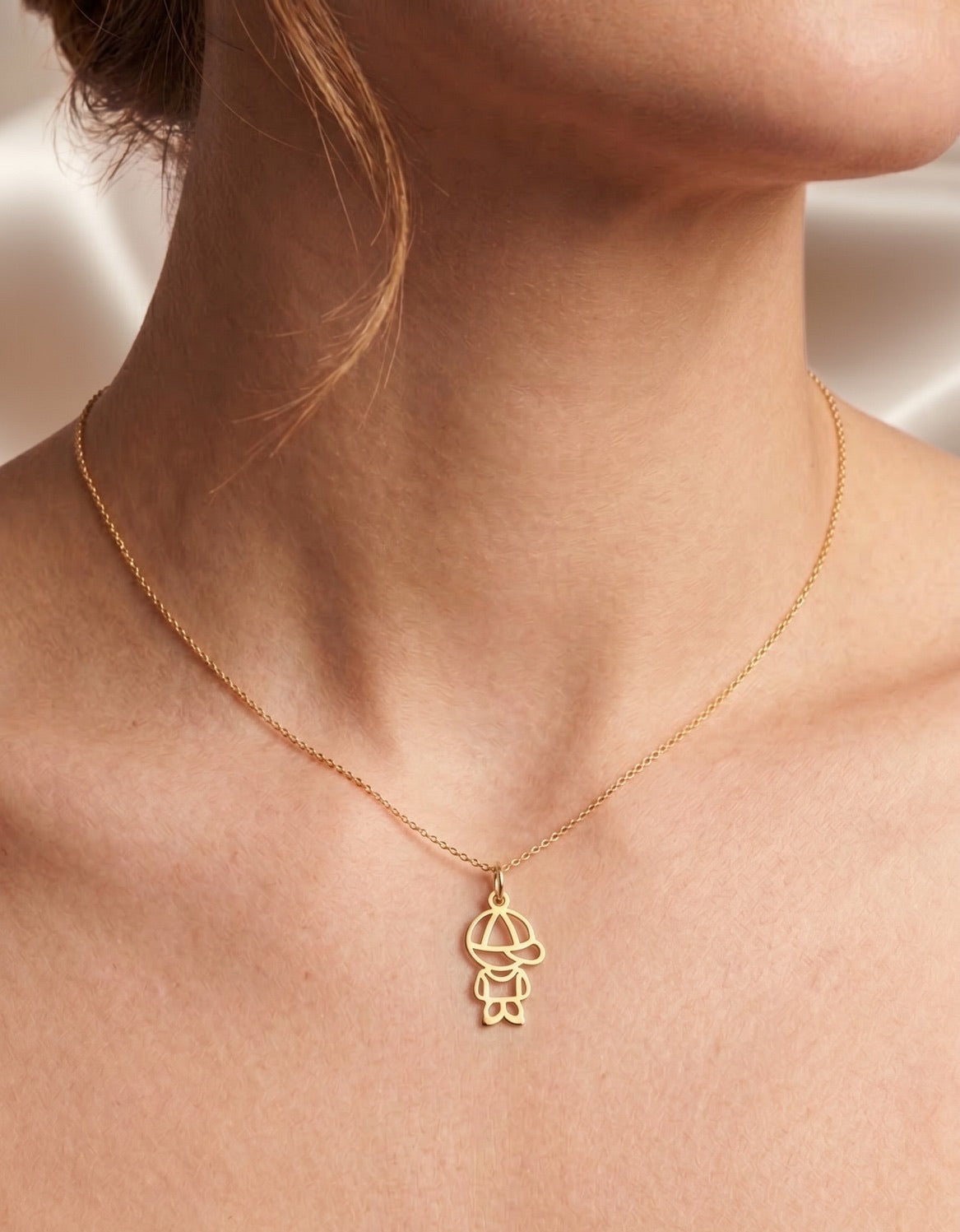 Pingente Menino em Ouro 18k