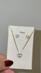 Conjunto Colar e Brinco Coração Rosa Cravejado